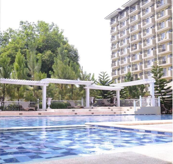 Budget Family Limited Offer Max 8 Persons Condo Unit Center Davao City Ngoại thất bức ảnh